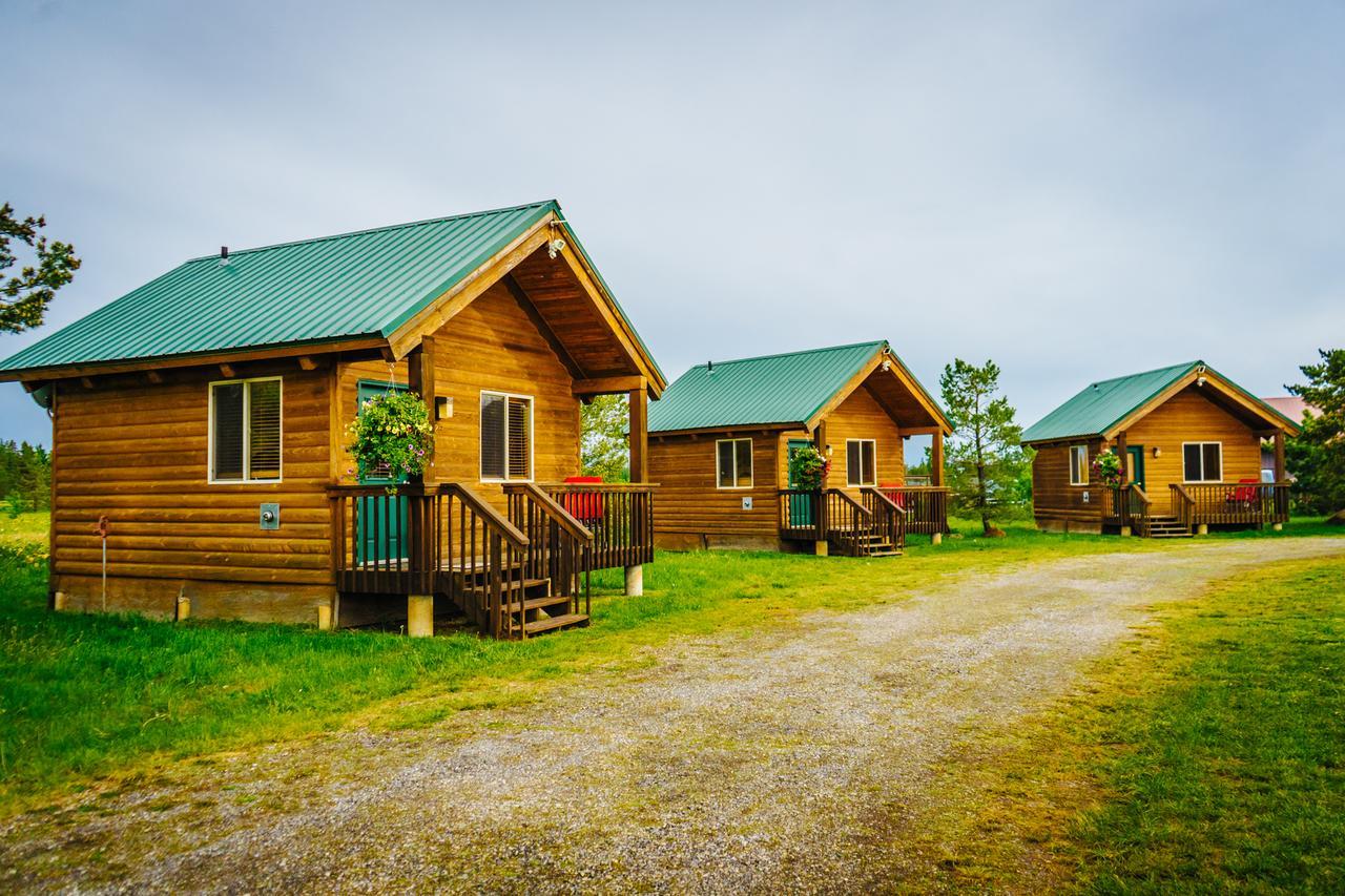 River Lodge Island Park Exterior photo